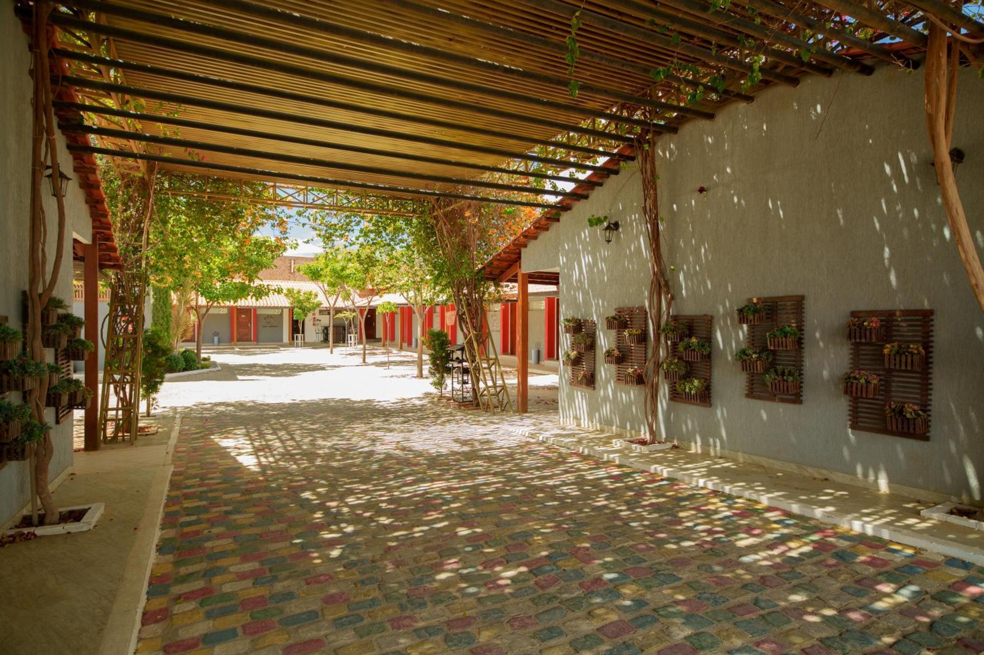 W4 Hotel Irece Exterior foto